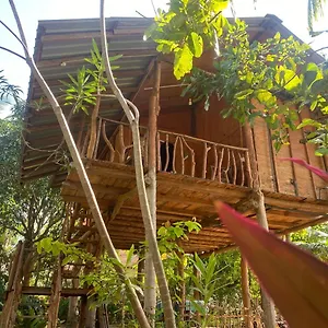https://sigiriya-paradise-treehouse.kandyhotelsnow.com